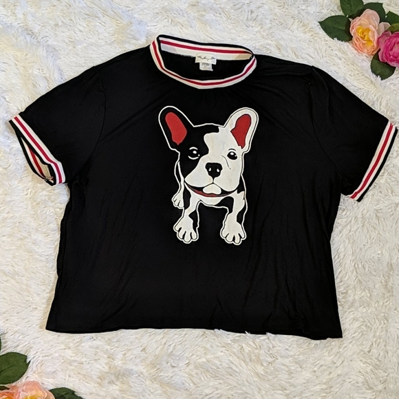 gaze Tops - 🎉2 for $15🎉🆕 Gaze Bulldog Graphic Tee
